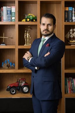 Dr. Leandro Marmo