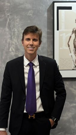 Dr. Rauny Marcelino Araújo Rolin