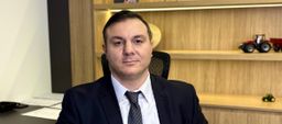 Dr. Tobias Todeschini