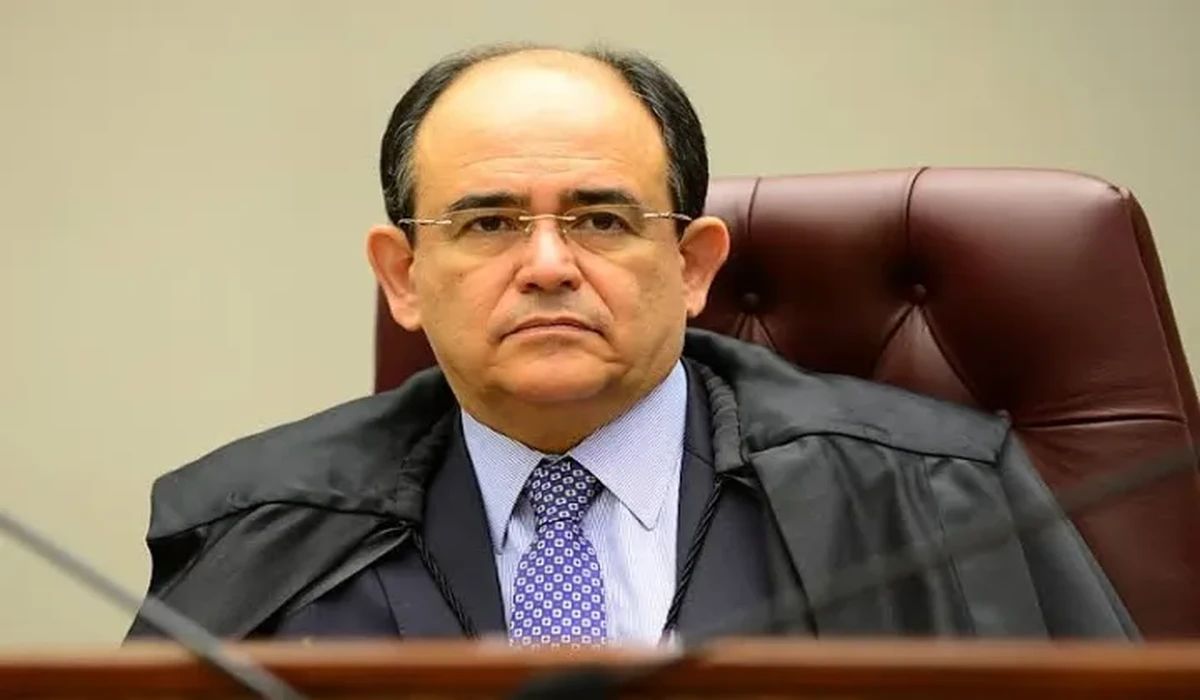 Prazo de cinco dias para pagar dívida fiduciária começa na execução da liminar de busca e apreensão