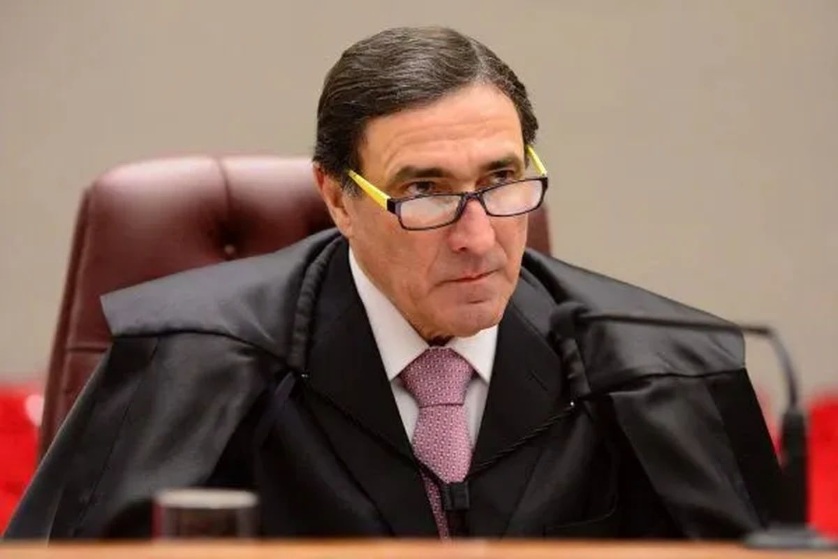 STJ decide que credor fiduciário pode vender bem móvel sem notificação prévia do devedor