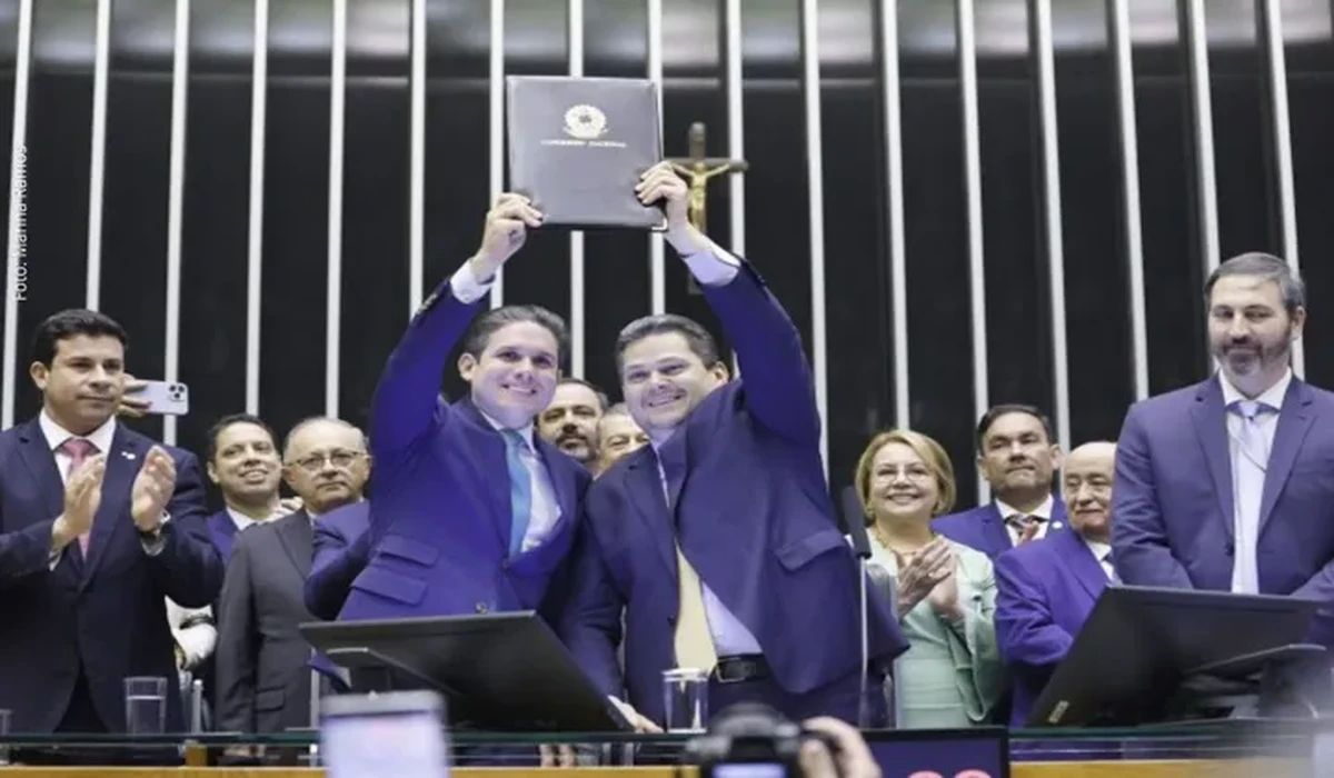 Congresso promulga Emenda Constitucional 136 e altera regime de pagamento de precatórios