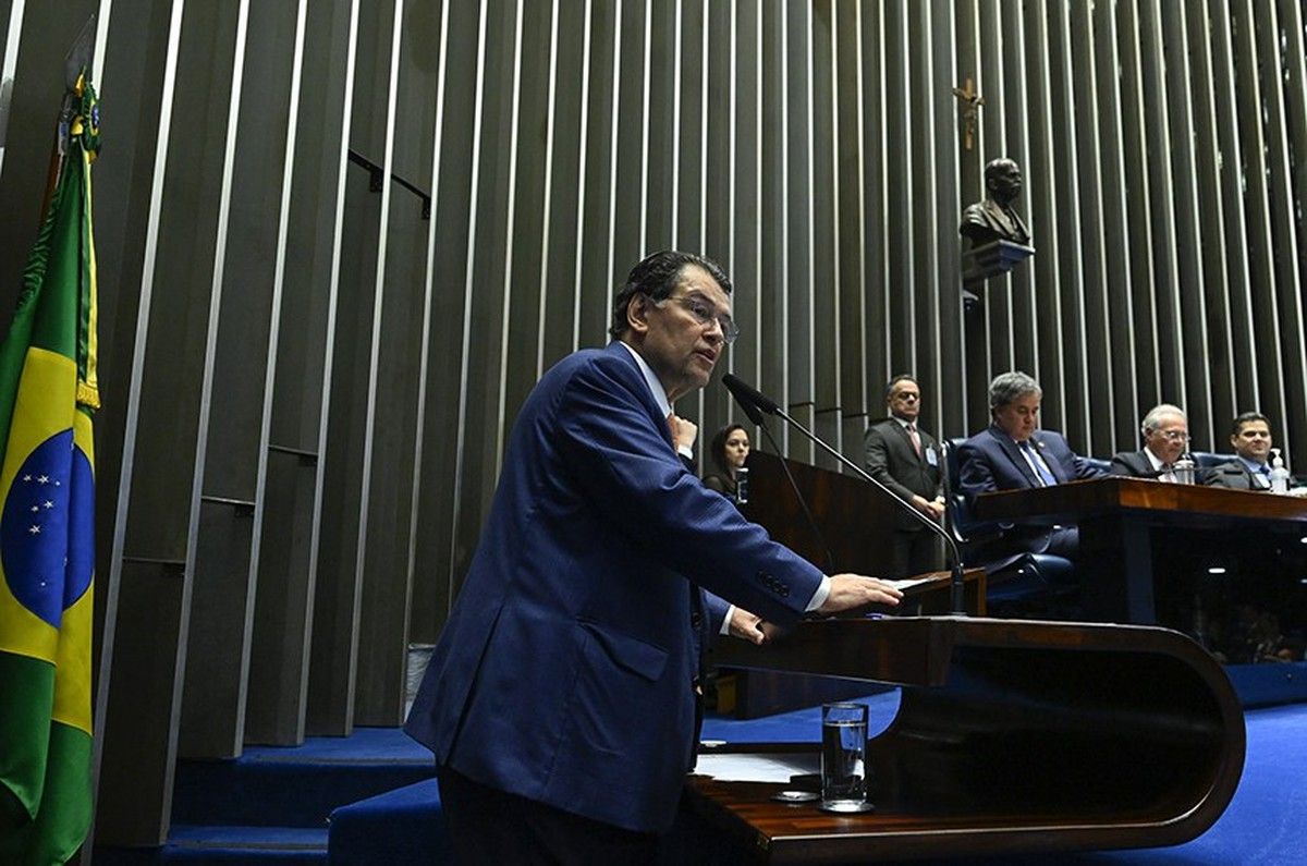 PLP 108/2024 que cria o Comitê Gestor do Imposto sobre Bens e Serviços é aprovado no Senado