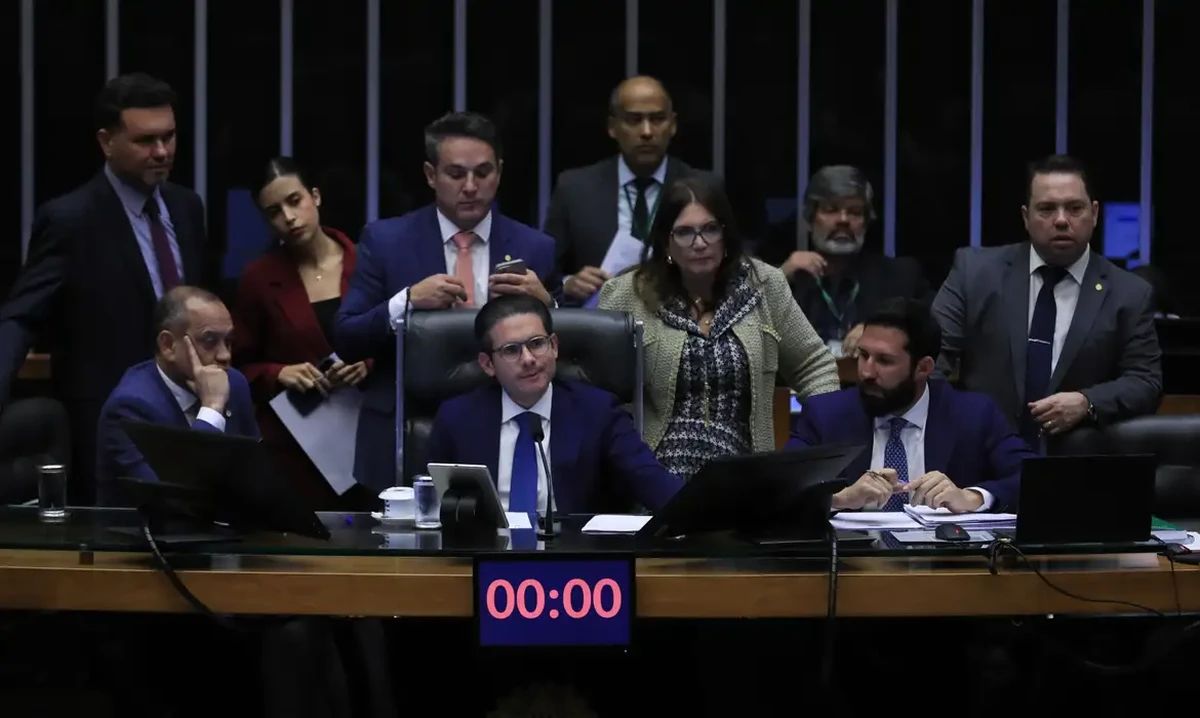 Câmara aprova flexibilização do licenciamento ambiental